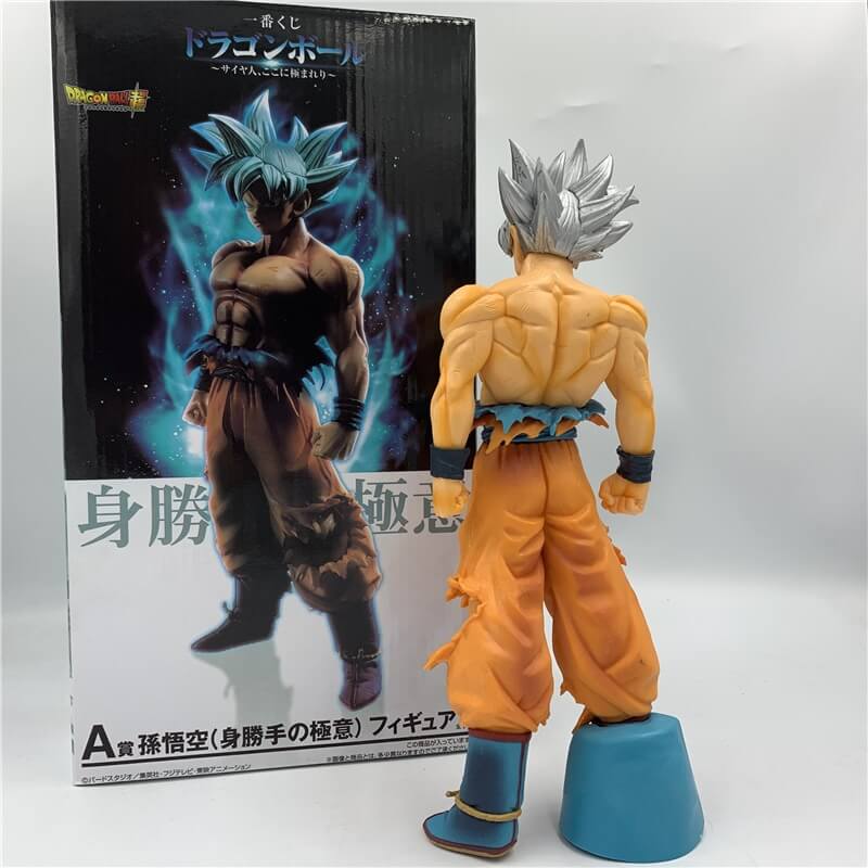 Dragon Ball Z Goku Silver Collection - Goku Silver Figure